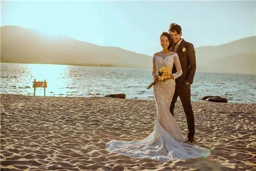 哈尔滨婚纱照价格贵吗  哈尔滨哪家婚纱照拍的好