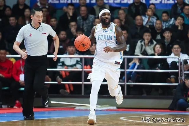 新疯狂三巨头!三场比赛和砍236分,他们能带队守住进入季后赛的最后一张门票么?